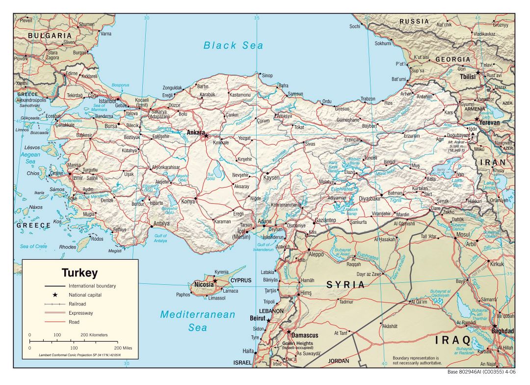Grande mapa político de Turquía con socorro, carreteras, ferrocarriles y grandes ciudades - 2006