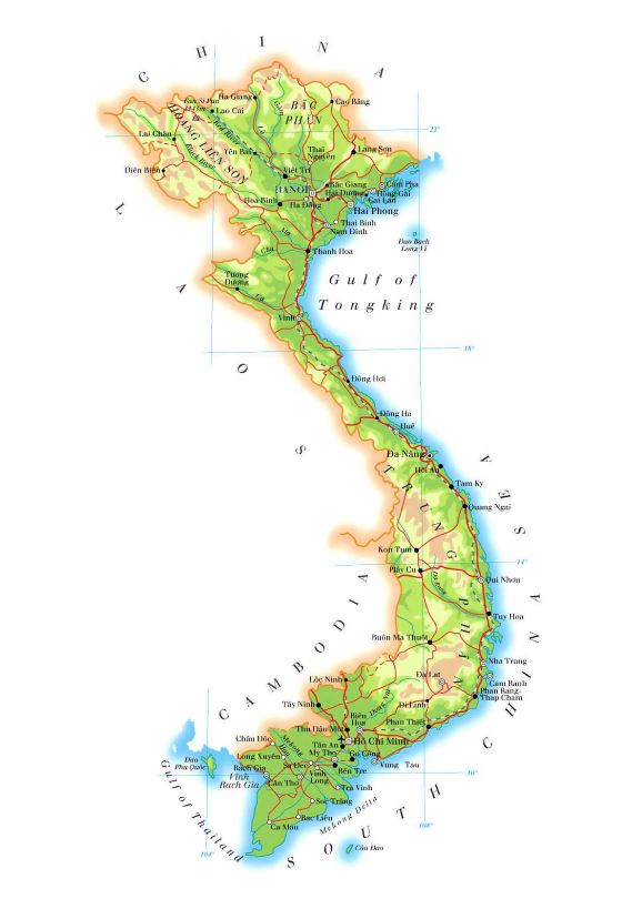 Grande mapa de elevación de Vietnam con carreteras, ferrocarriles, principales ciudades y aeropuertos