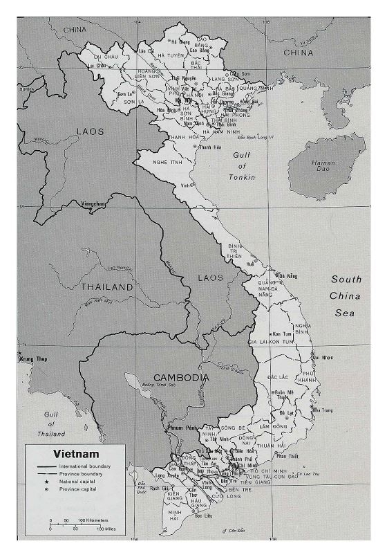 Grande mapa político y administrativo de Vietnam con otras marcas