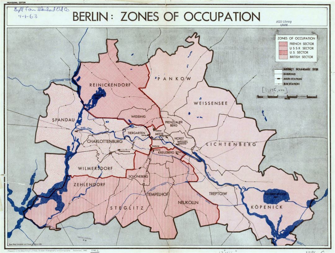 Mapa grande detallada de las zonas de ocupación de Berlín