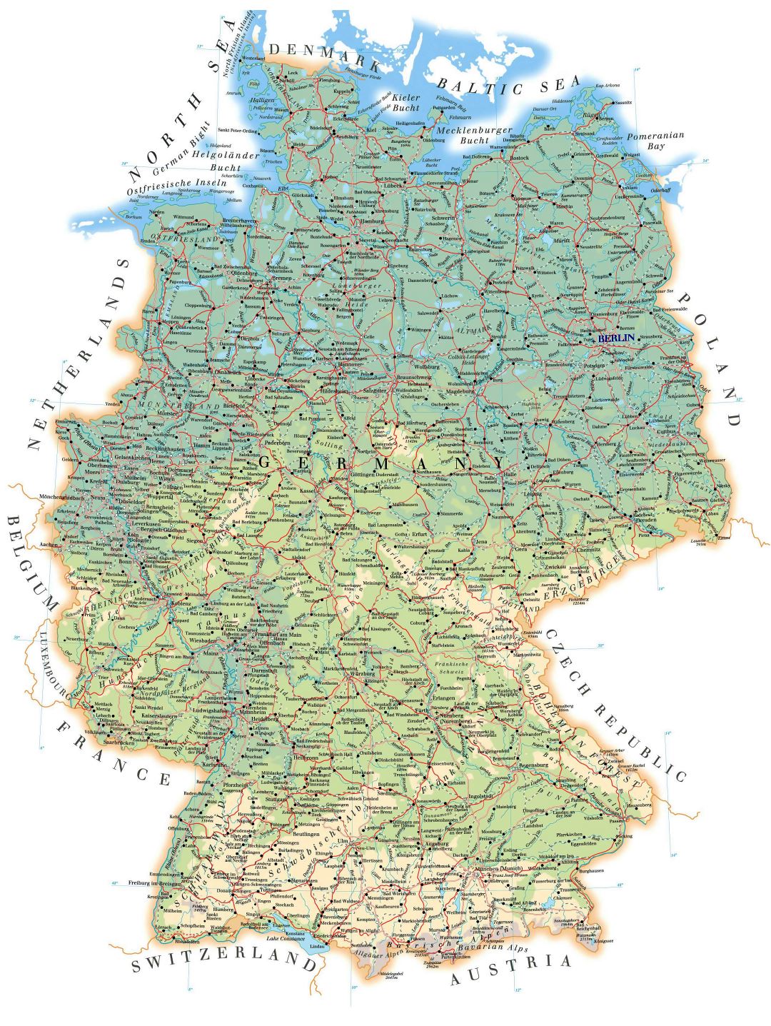 Mapa grande elevación detallado de Alemania, con carreteras, ciudades y aeropuertos