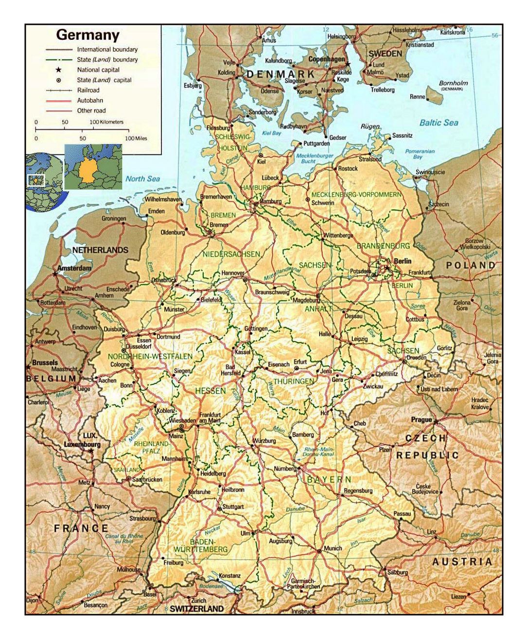 Mapa político y administrativo detallado de Alemania con alivio