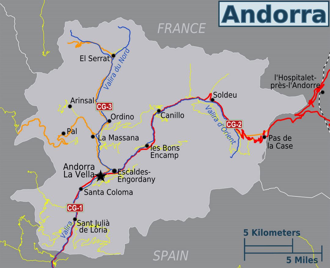 Mapa político grande de Andorra con carreteras y todas las ciudades