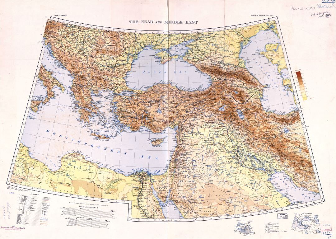 En alta resolución mapa físico antigua del Próximo y Medio Oriente con la península de los Balcanes - 1941