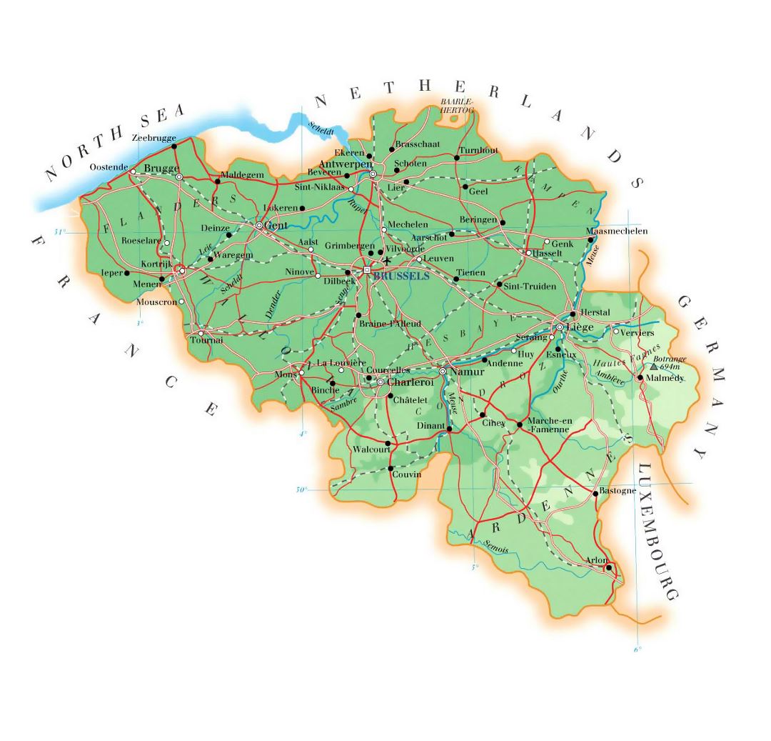 Mapa de elevación detallada de Bélgica con carreteras, ciudades y aeropuertos