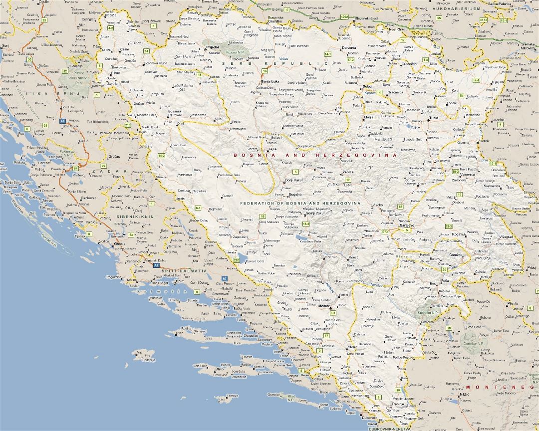 Mapa grande de Bosnia y Herzegovina con todas las ciudades