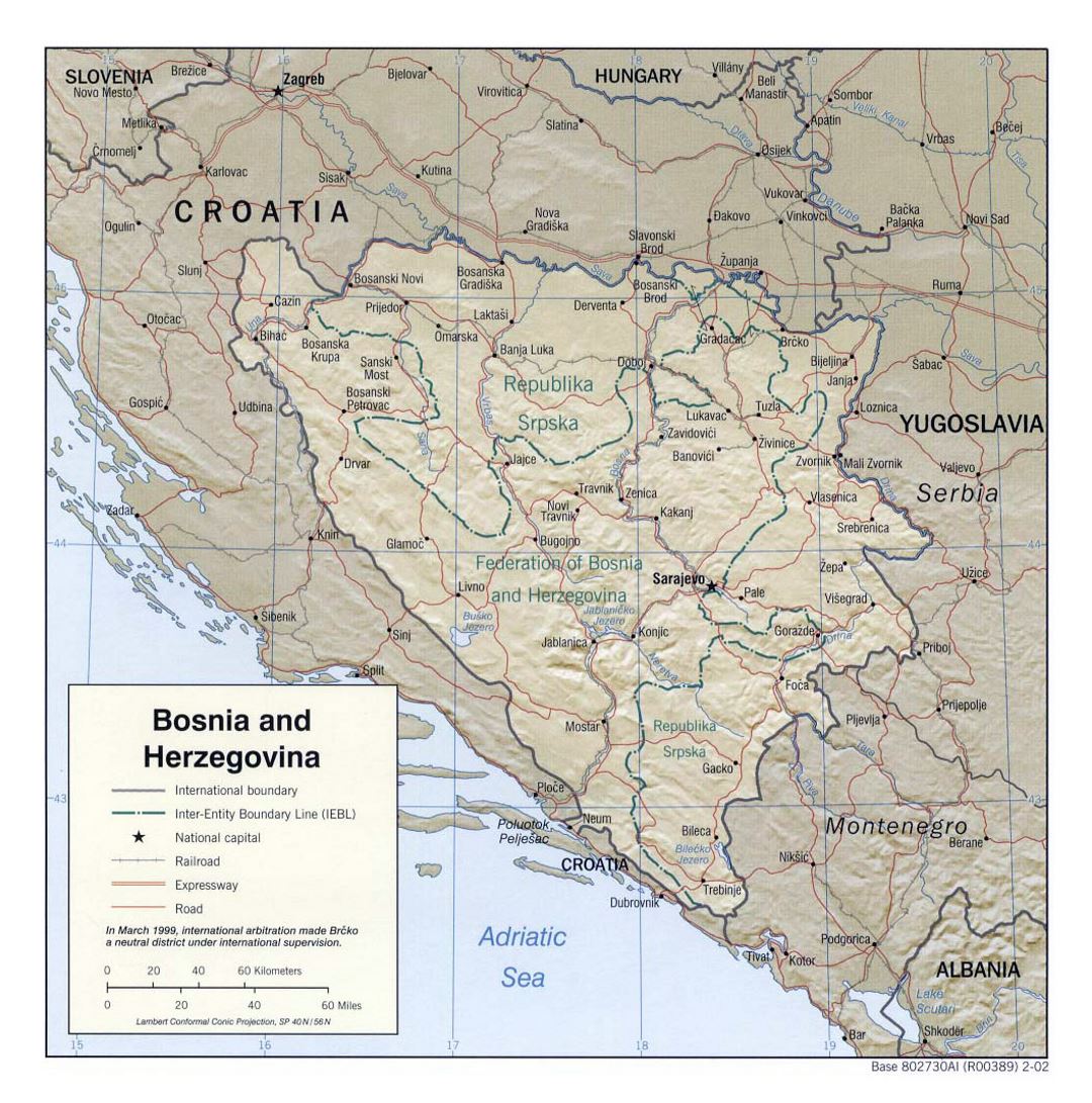 Mapa político y administrativo grande de Bosnia y Herzegovina con alivio, las carreteras y las principales ciudades - 2002
