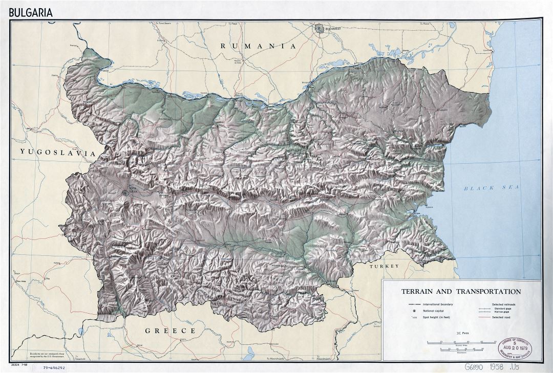 Mapa de terreno y transporte de detalle a gran escala de Bulgaria - 1958
