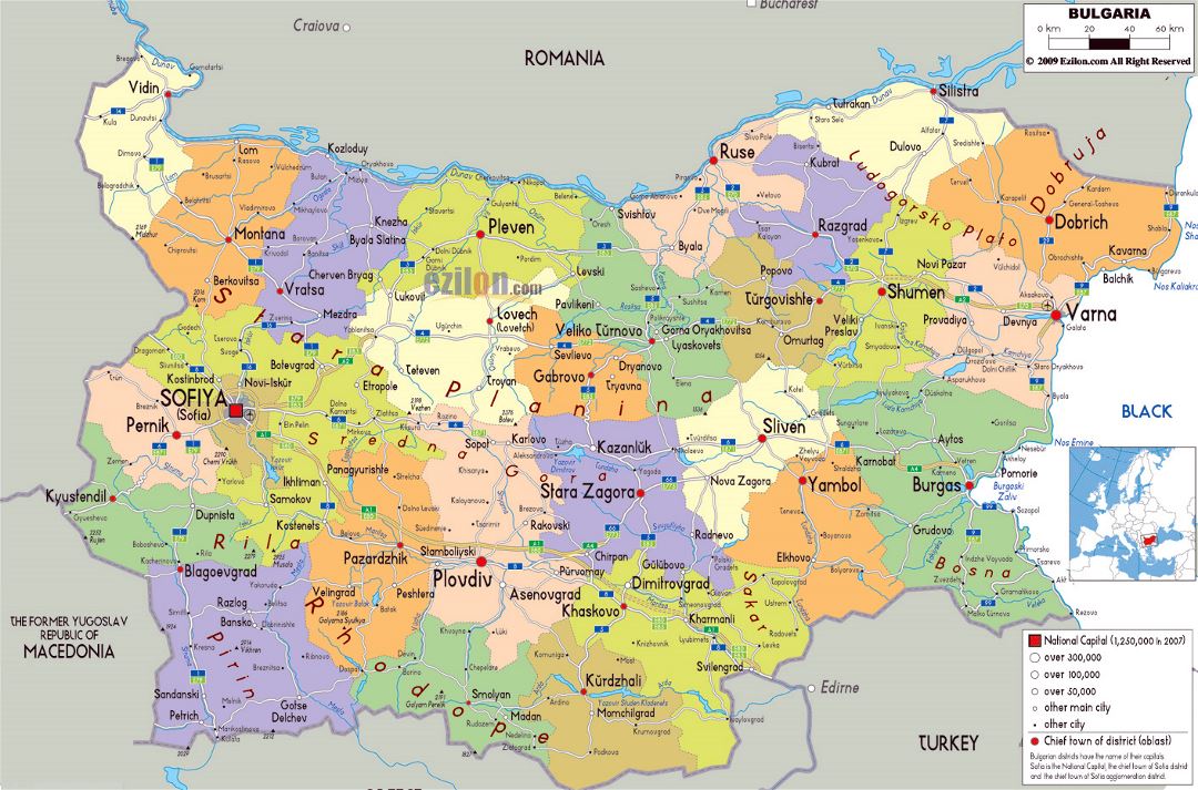 Mapa político y administrativo grande de Bulgaria con carreteras, ciudades y aeropuertos