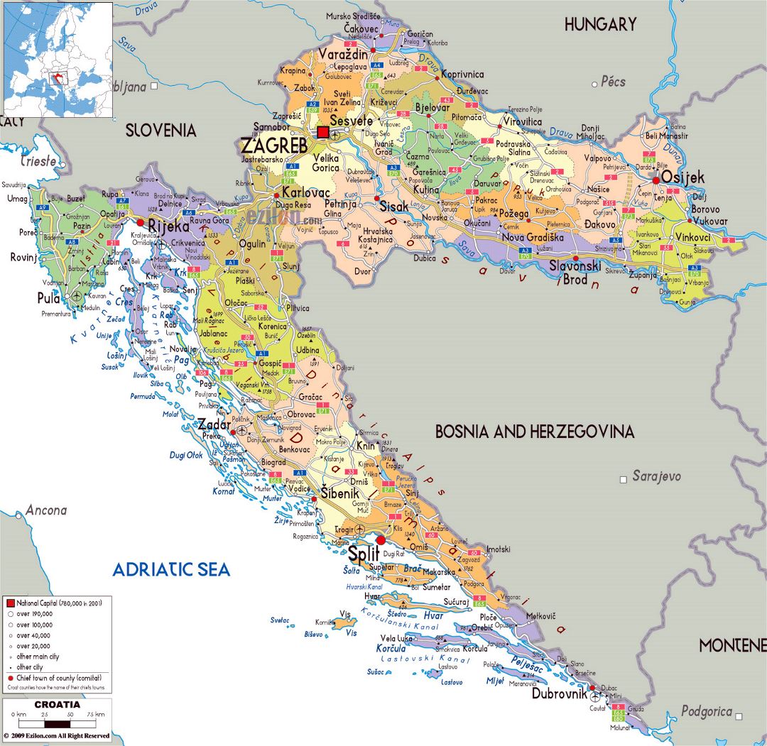 Mapa político y administrativo grande de Croacia con carreteras, ciudades y aeropuertos