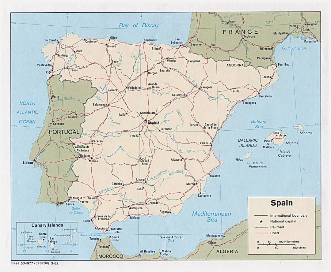 Grande mapa político de España con carreteras, ferrocarriles y grandes ciudades - 1982