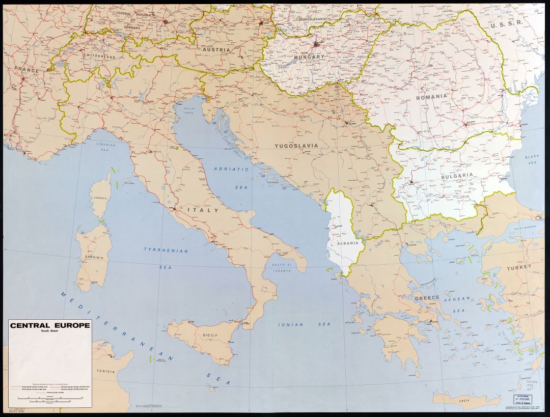 En alta resolución detallado mapa político de Europa Central, con las marcas de capitales, grandes ciudades, ferrocarriles y los nombres de los países - 1973 - parte - 1 (Sur)