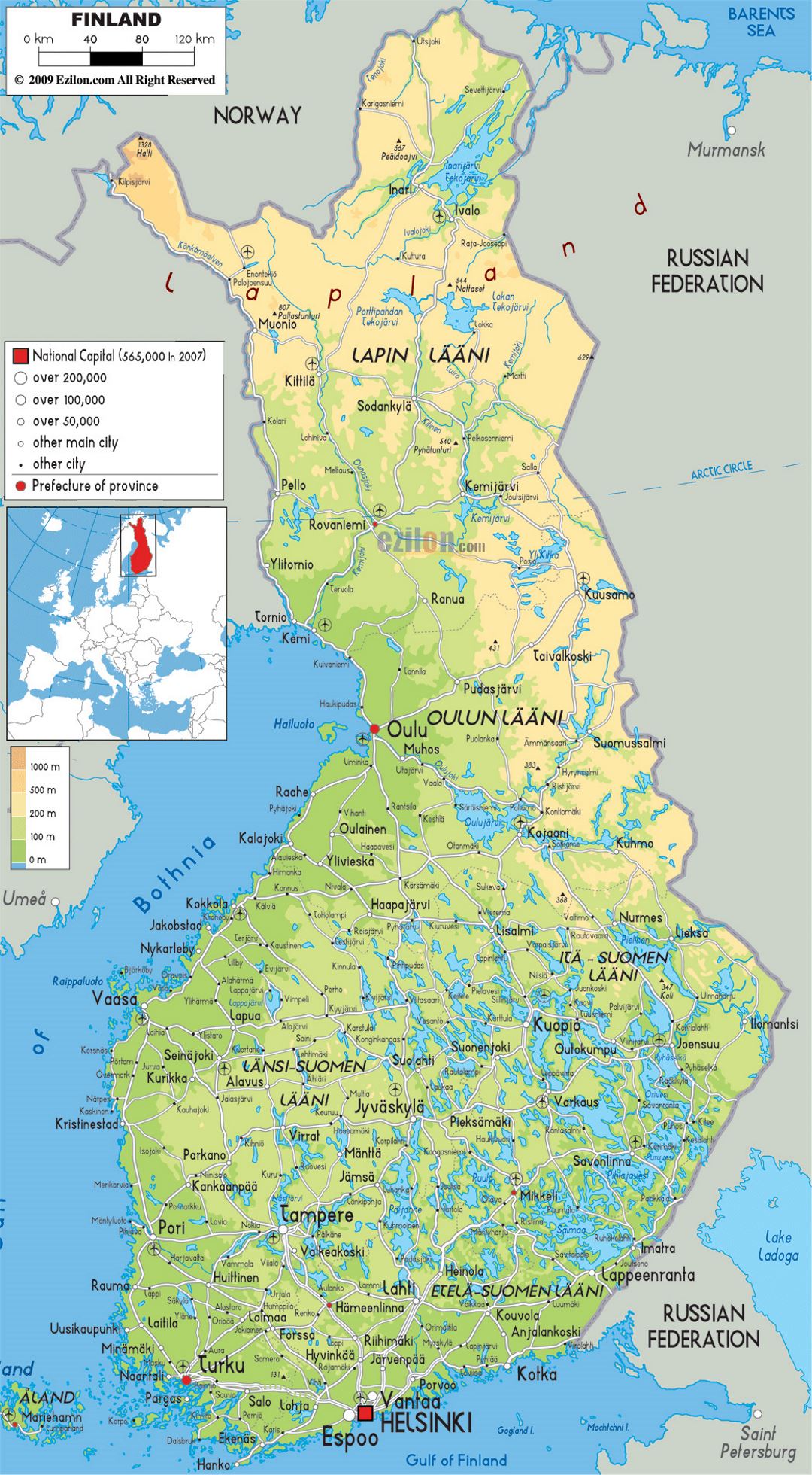 Mapa físico grande de Finlandia con carreteras, ciudades y aeropuertos