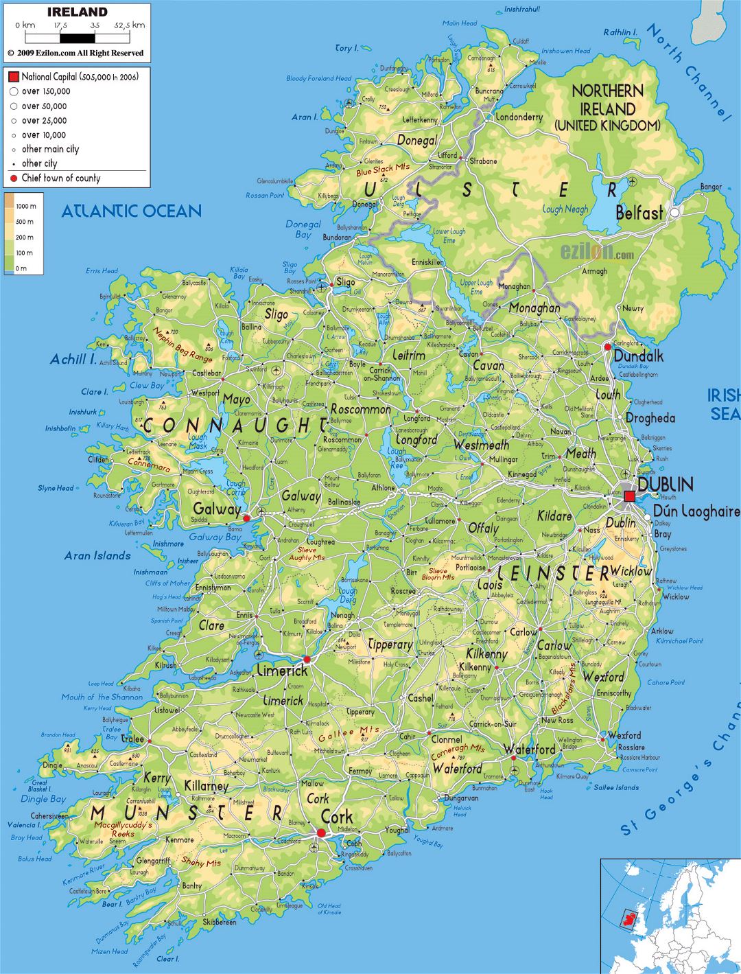 Mapa físico grande de Irlanda con carreteras, ciudades y aeropuertos