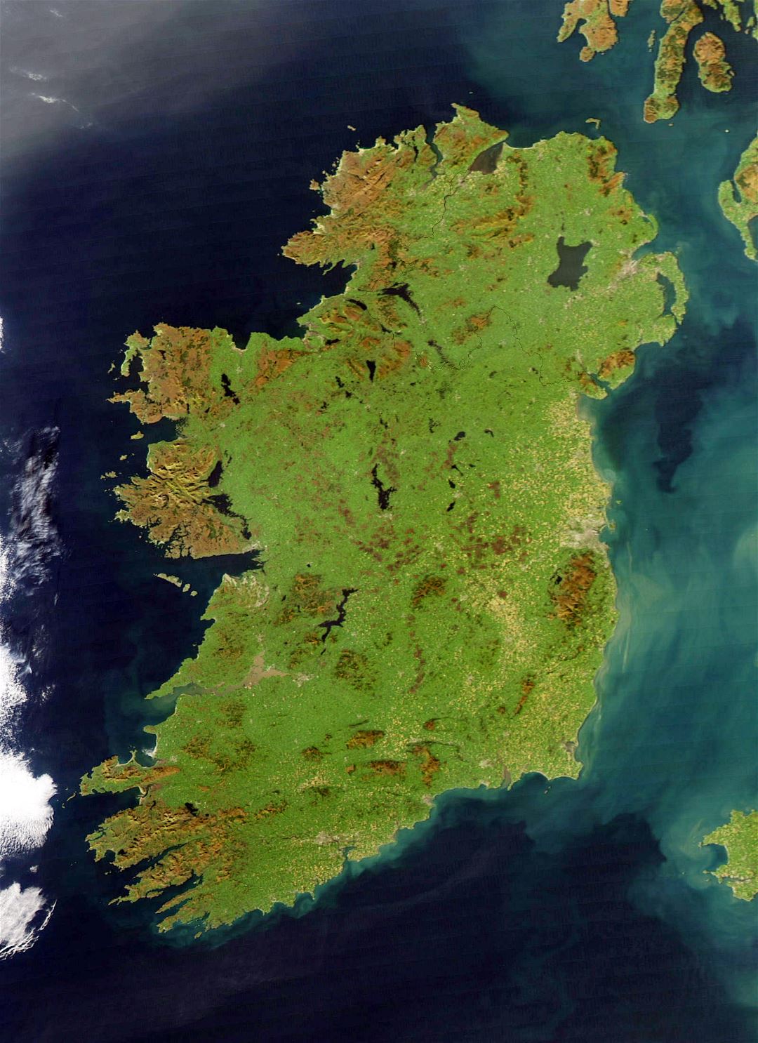 Mapa grande por satélite detallada de Irlanda