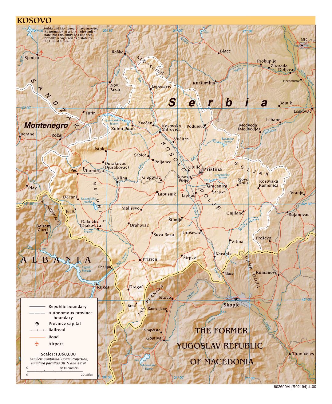 Grande detallada mapa política de Kosovo con alivio, carreteras, ferrocarriles, aeropuertos y ciudades - 2000