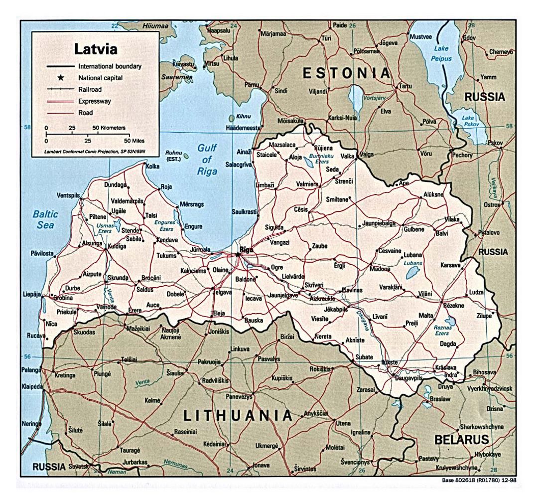 Detallado mapa político de Letonia con carreteras y principales ciudades - 1998