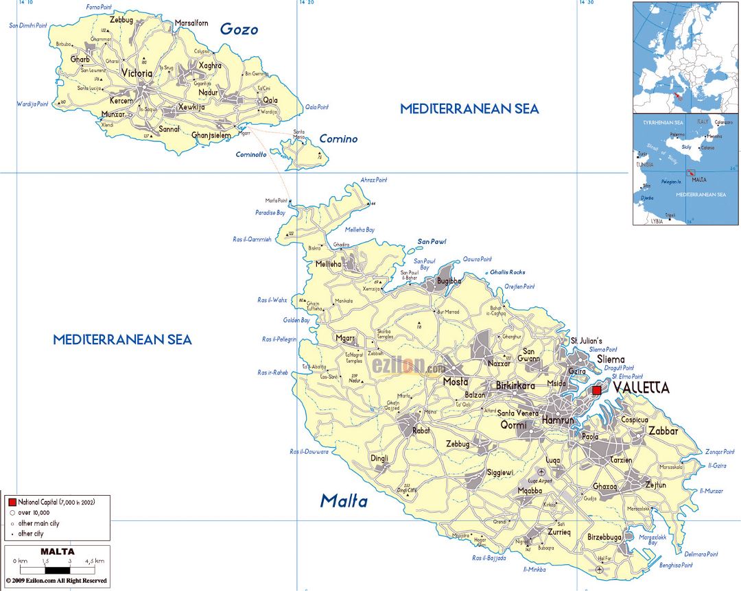 Grande mapa político de Malta con carreteras, ciudades y aeropuertos