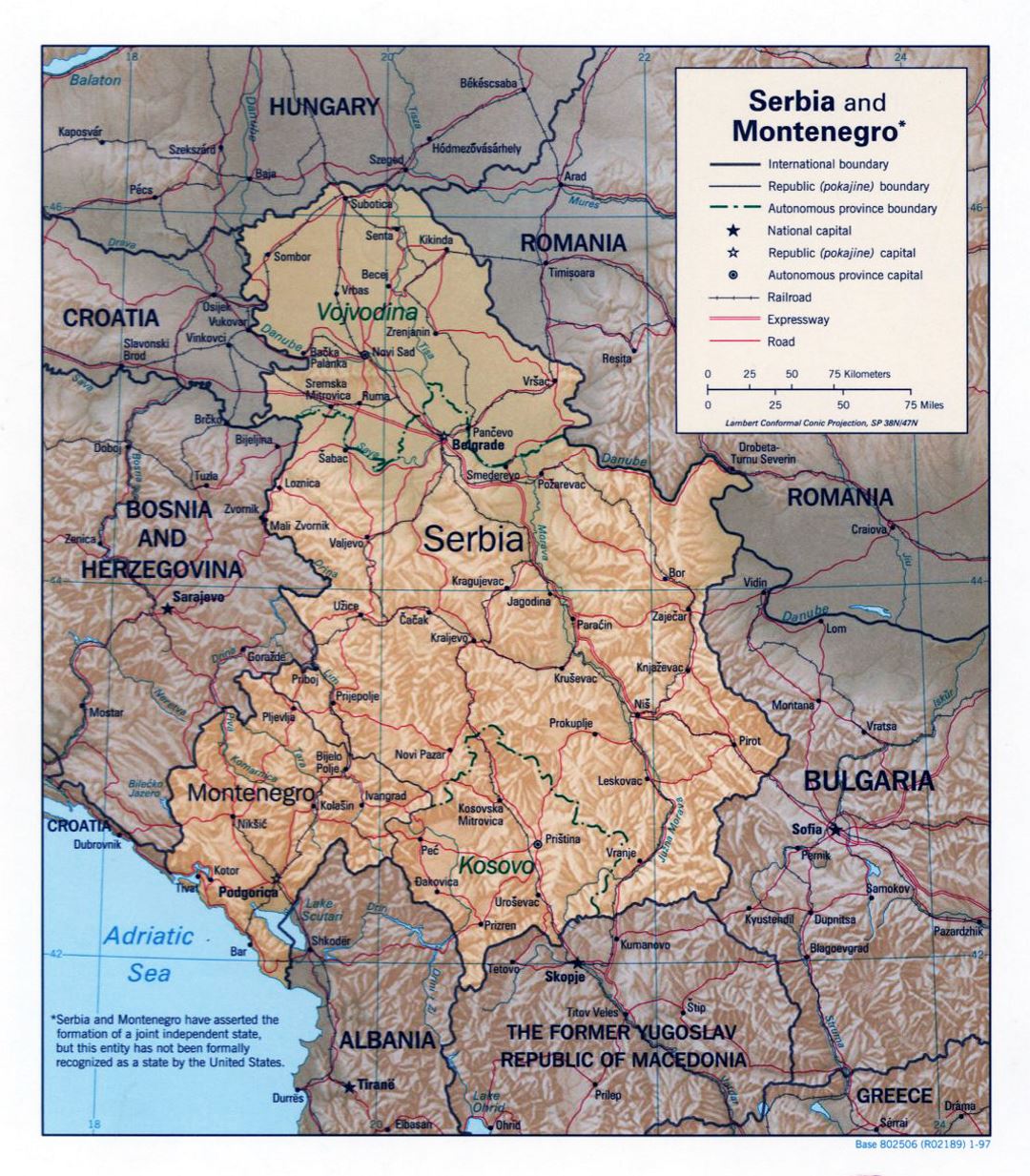 Grande mapa político de Serbia y Montenegro con alivio - 1997