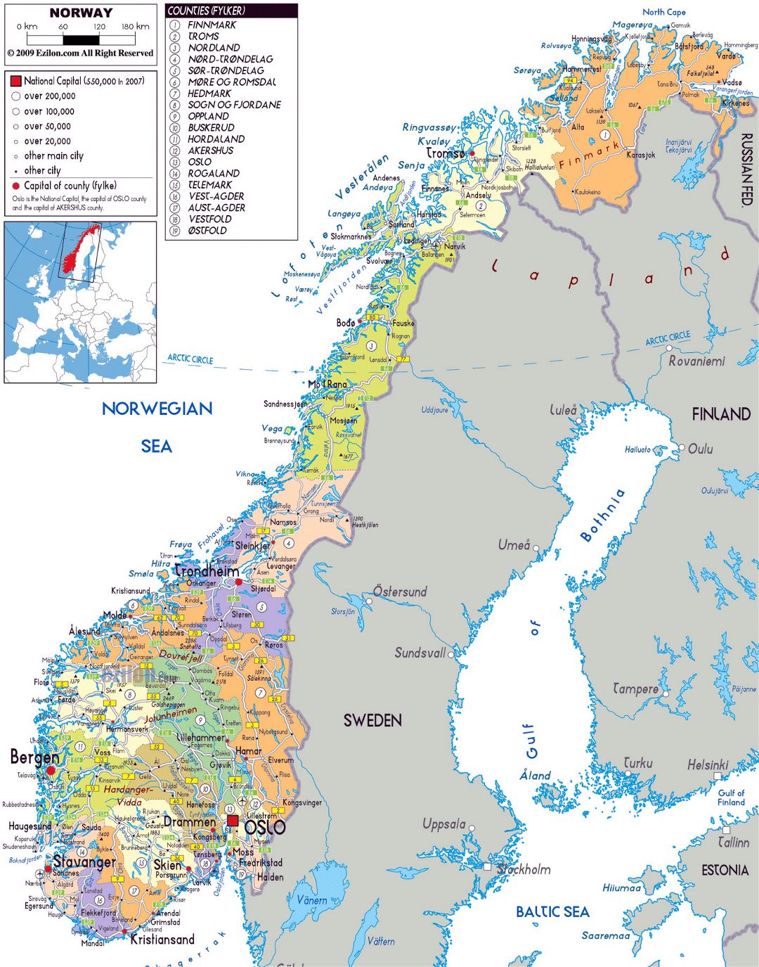 Grande mapa político y administrativo de Noruega con carreteras, ciudades y aeropuertos