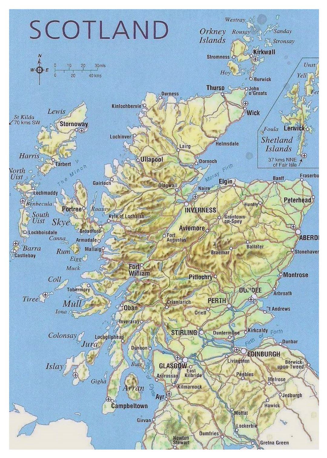 Mapa de Escocia con relieve, carreteras, principales ciudades y aeropuertos