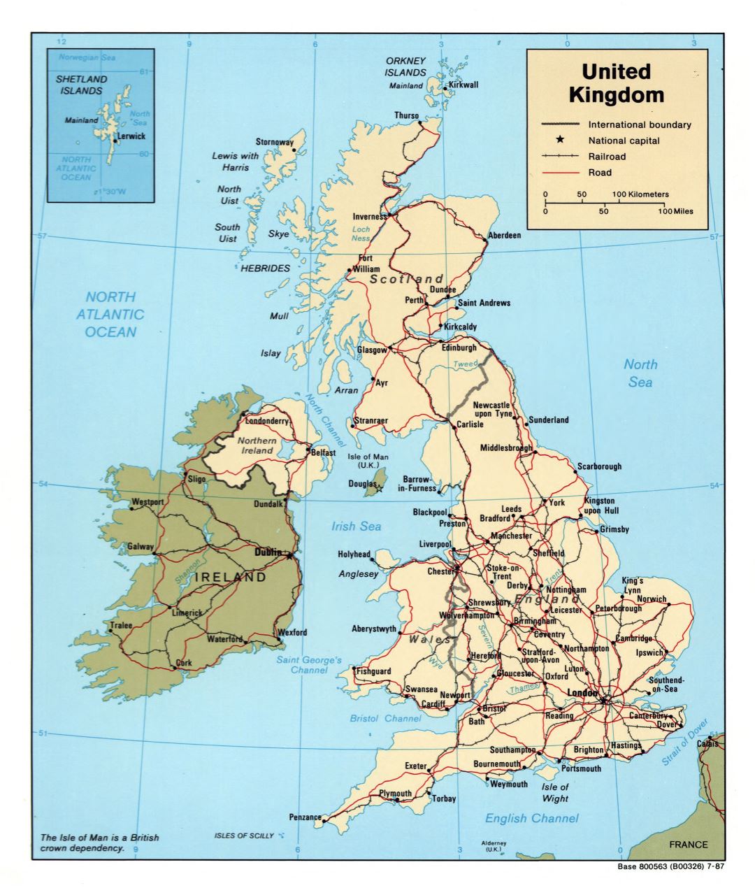 Grande detallado mapa político del Reino Unido con carreteras, ferrocarriles y ciudades principales - 1987