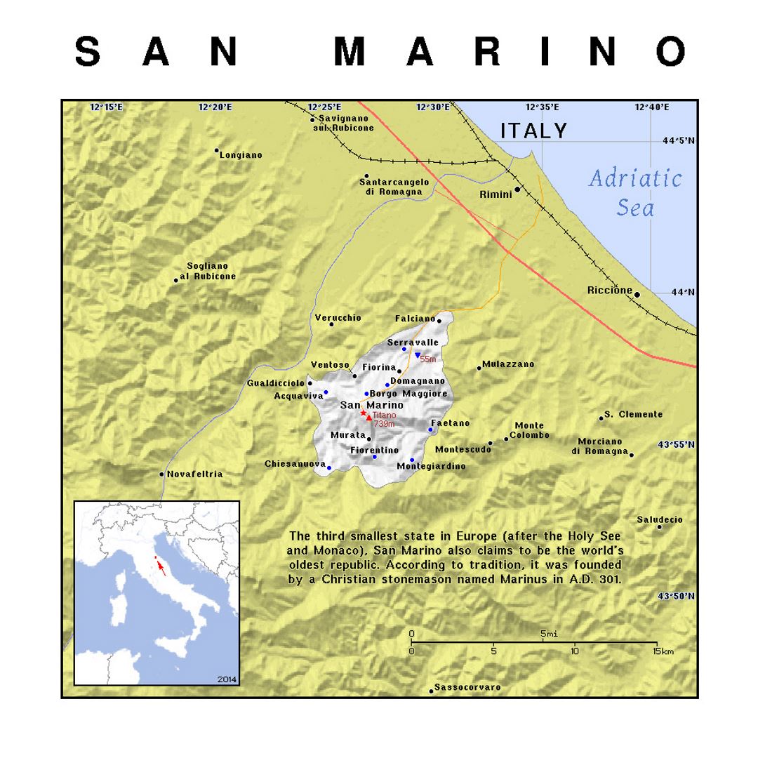 Detallado mapa político de San Marino con relieve