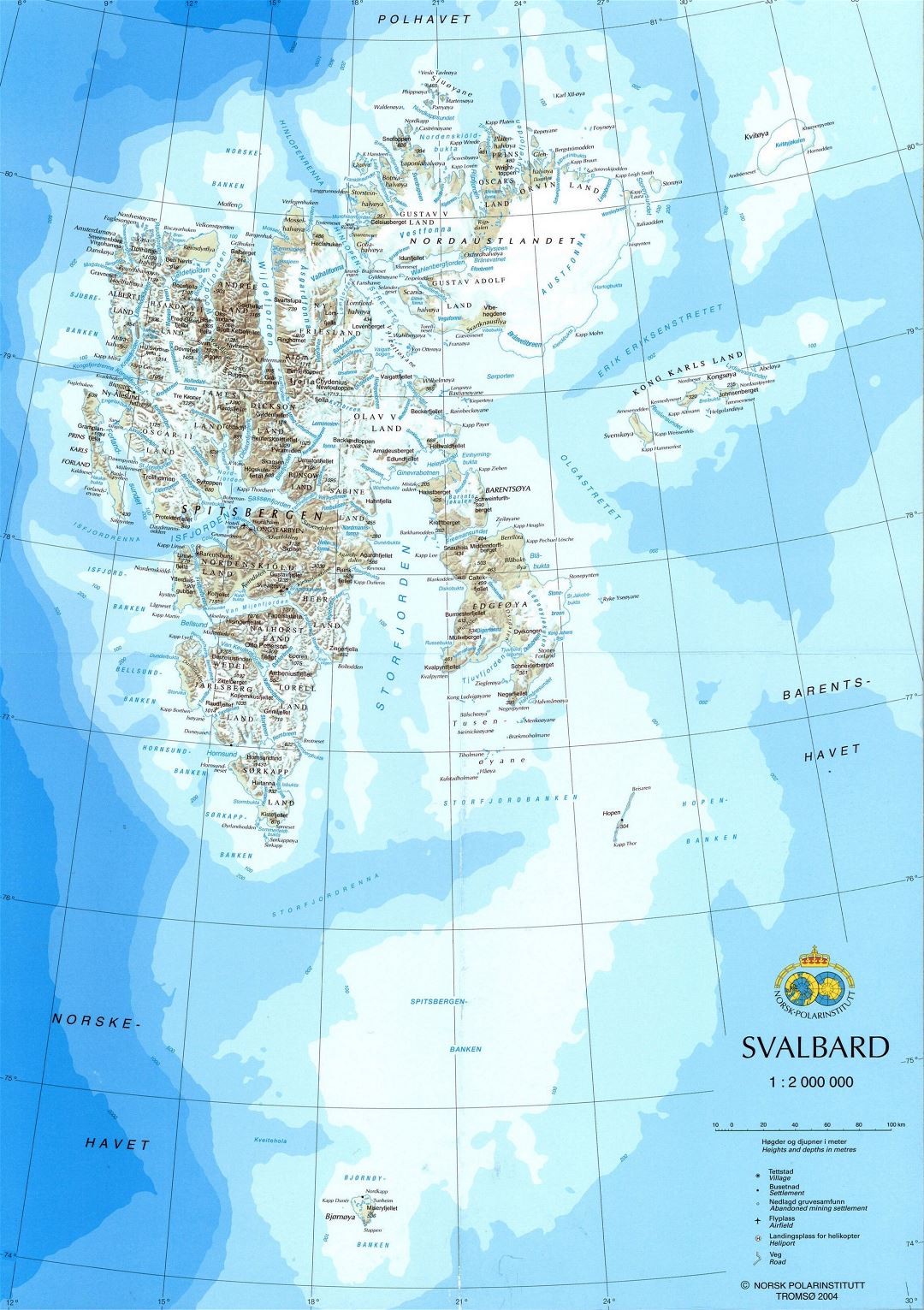 Grande detallado mapa de Svalbard con relieve, carreteras, ciudades y aeropuertos