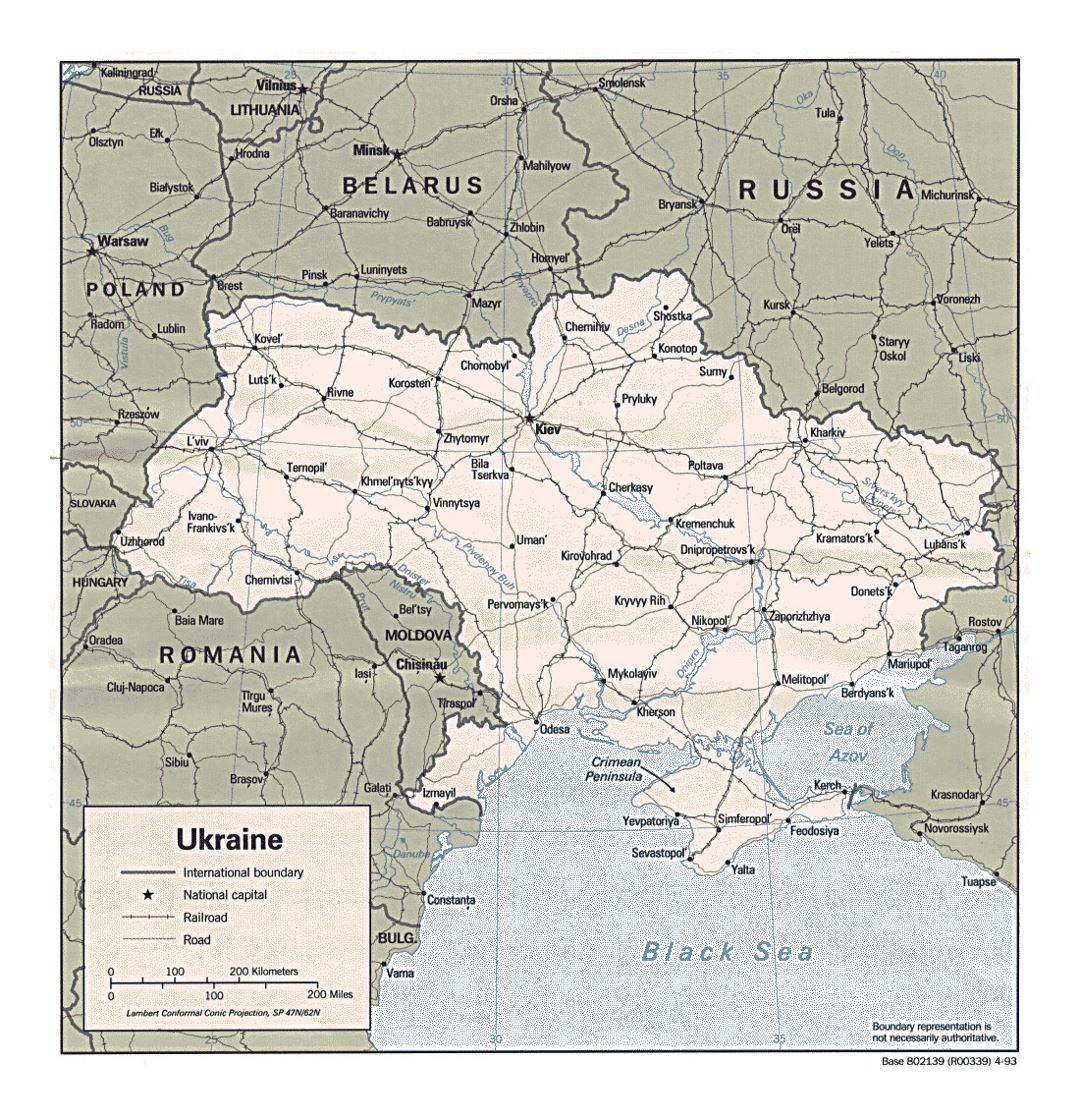 Detallado mapa político de Ucrania con carreteras, ferrocarriles y principales ciudades - 1993