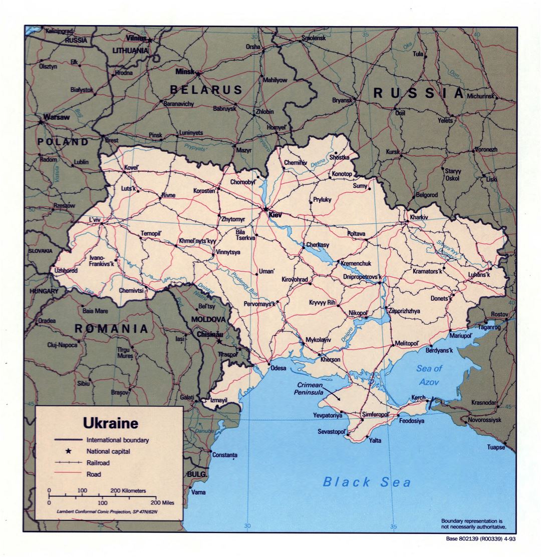 Grande detallado mapa político de Ucrania con carreteras, ferrocarriles y principales ciudades - 1993