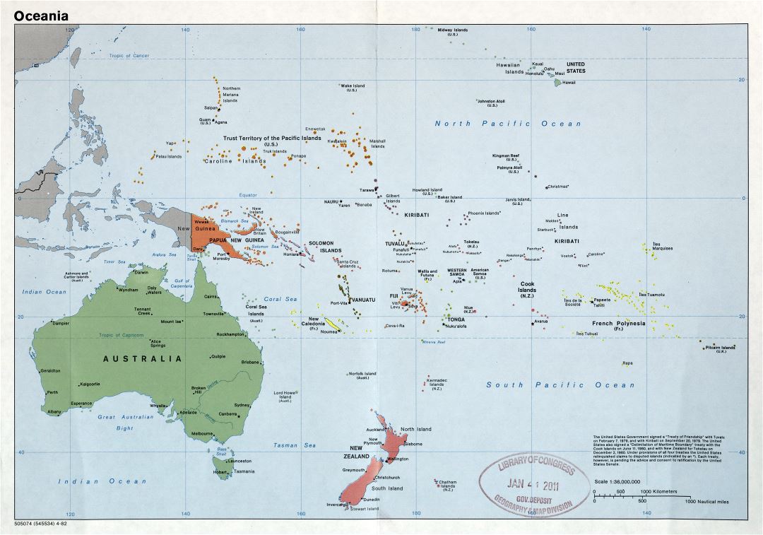 Gran escala del mapa político detallada de Oceanía con las principales ciudades y capitales - 1982