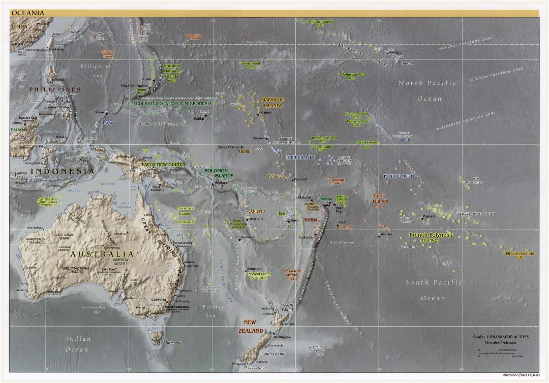Mapa político grande de Australia y Oceanía con alivio y capitales - 1999